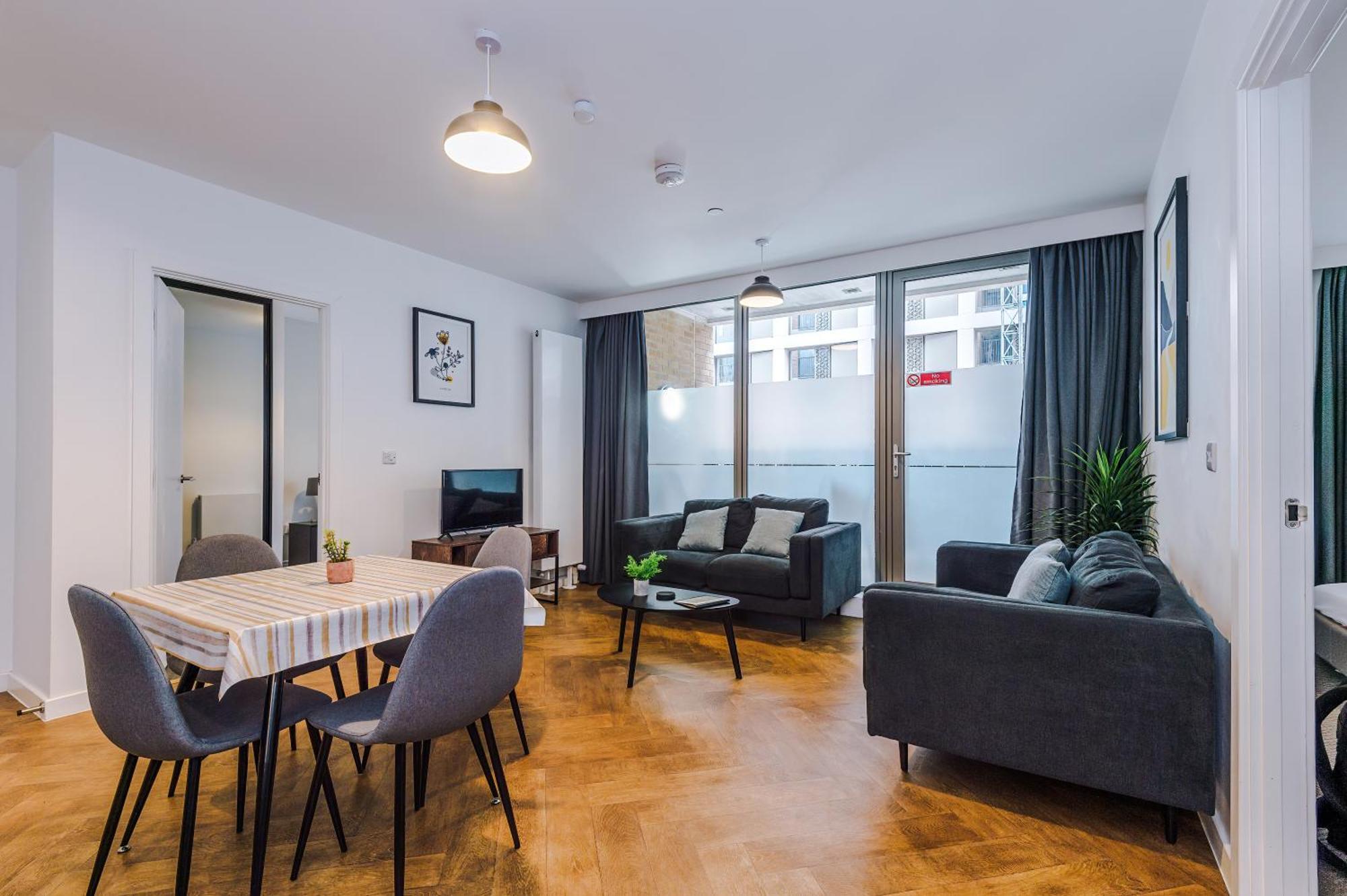 Hilltop Serviced Apartments - Ancoats, Manchester